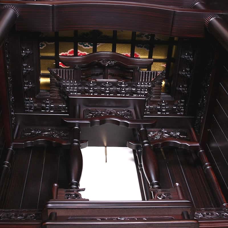 仏壇内部・天井の写真
