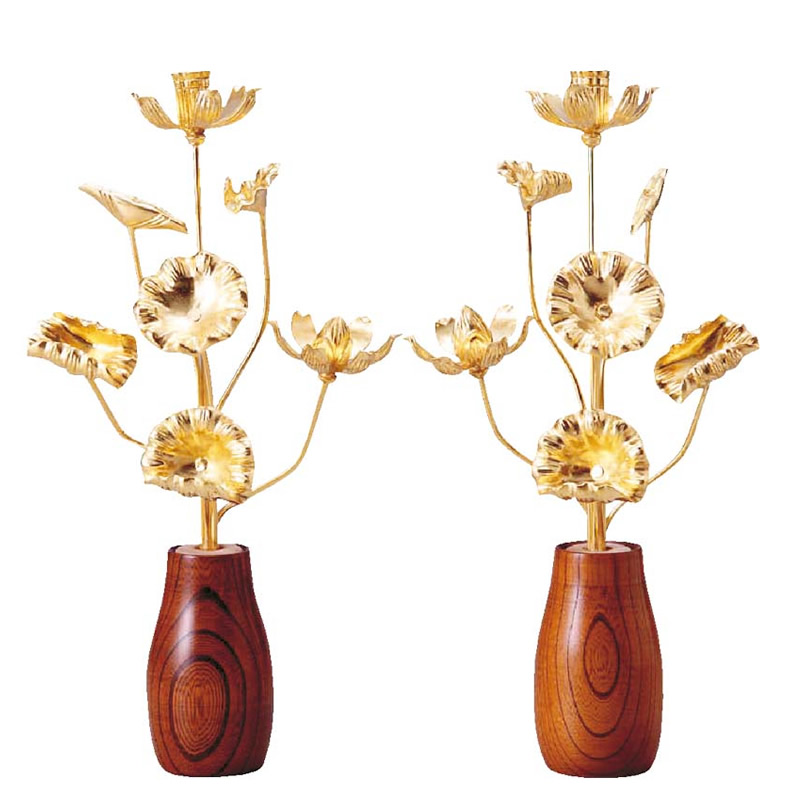 金箔と木製が華やかな7本立の仏具の小常花｜ひだまり仏壇